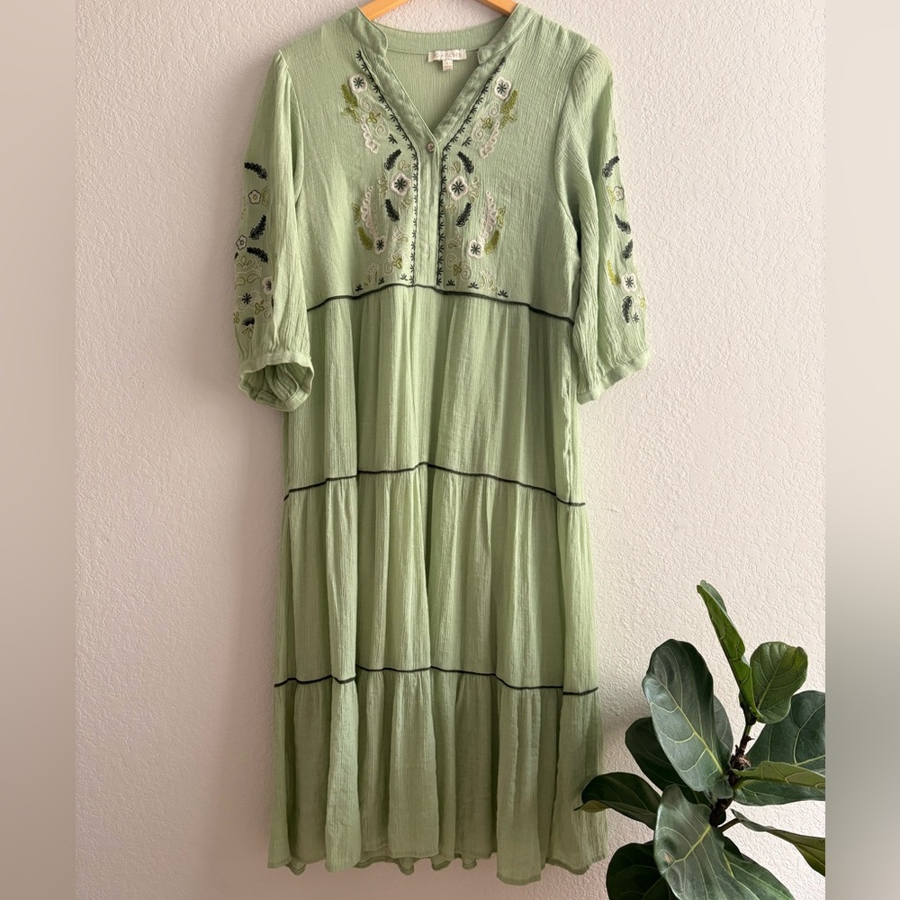 Anthropologie Fig & Flower tiered lagen look embroidered midi boho dress Large